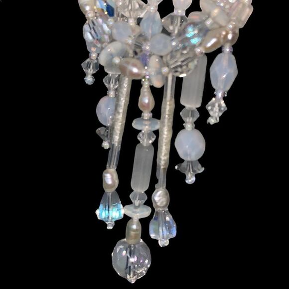Vintage hand beaded mother of pearl crystal pearl chandelier bridal sash pin - Picture 10 of 17